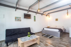 Гостиница Toula's Apartments  Фалираки